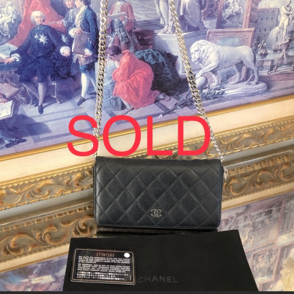 Chanel Caviar Leather Ziparound Chained Wallet